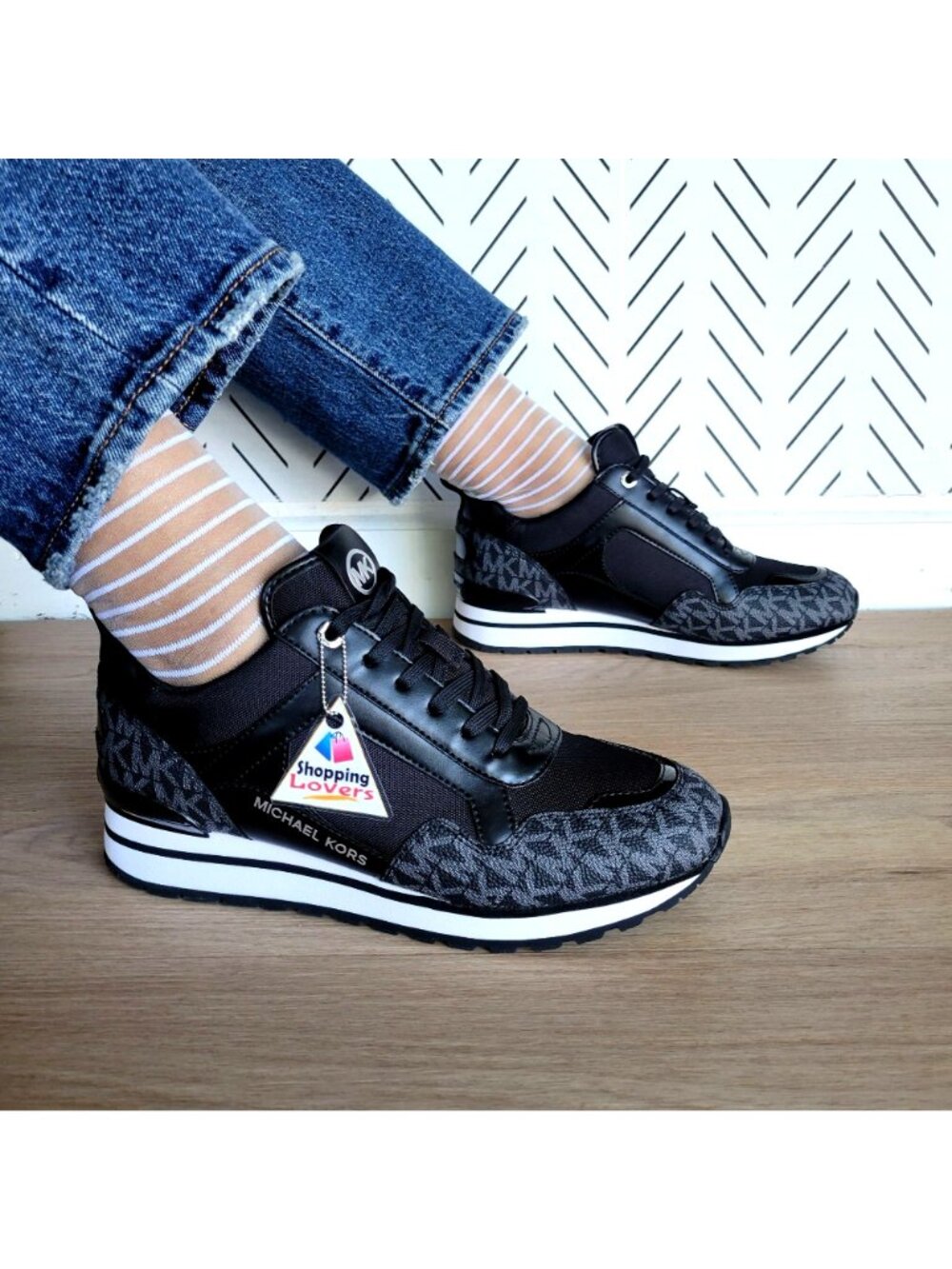 ❤️MICHAEL KORS WILMA Trainer Sneaker Sz 9 Women Shoes Black Monogram MK Logo New - Picture 2 of 11